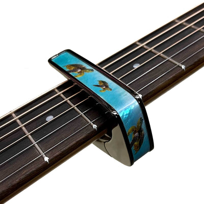 Thalia B-STOCK B-STOCK Capo | Limited Edition Chrome / Hawaiian Sea Turtle "Honu"