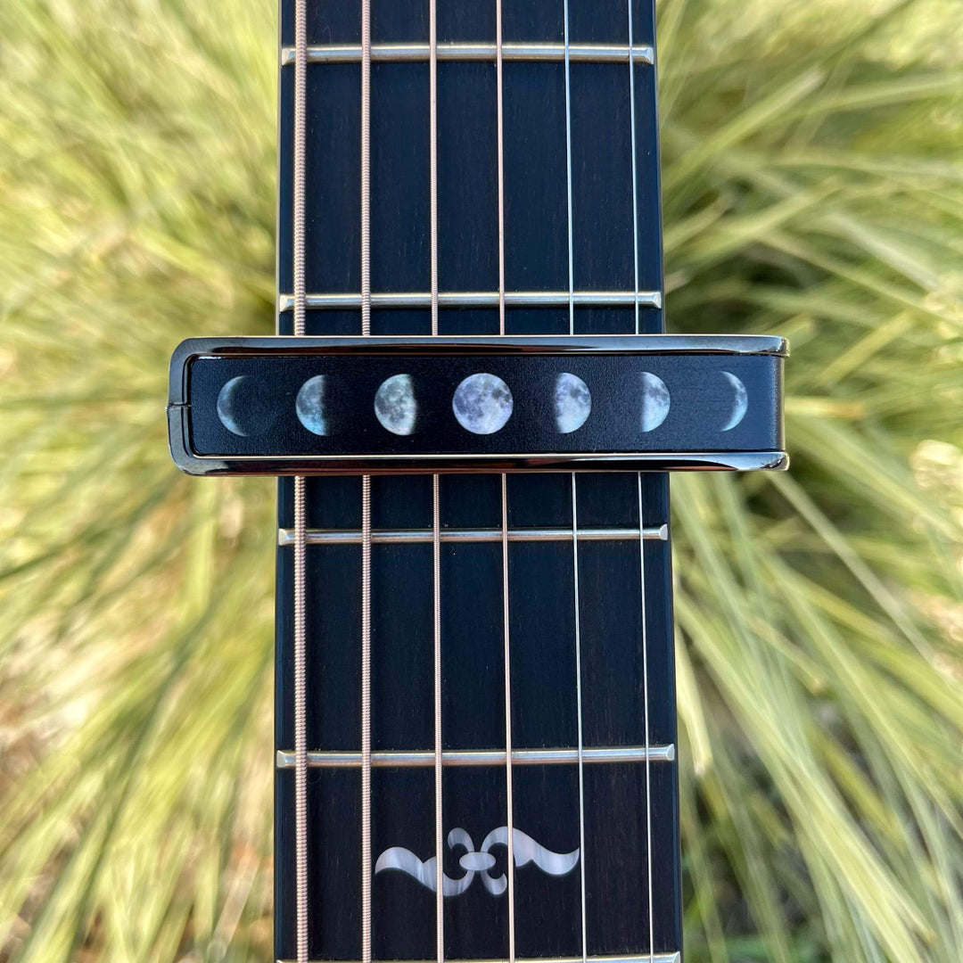 Thalia Capo Moon Phases on Pearl | Deluxe Capo