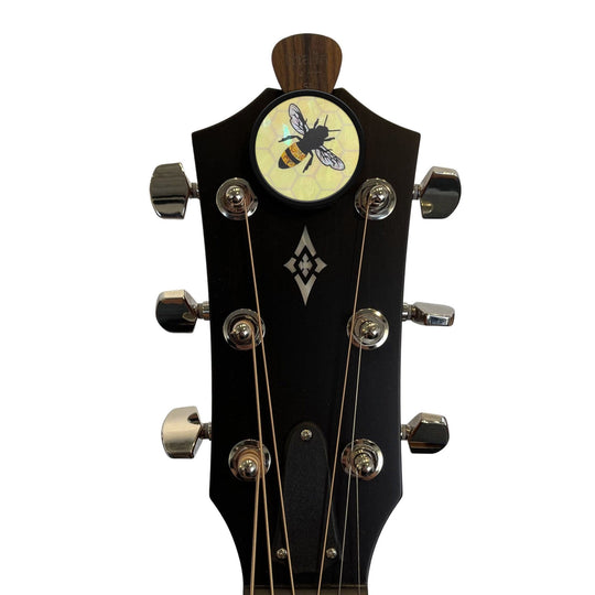 Thalia Pick Puck "Save the Bees" Vintage Pearl | Pick Puck 2.0